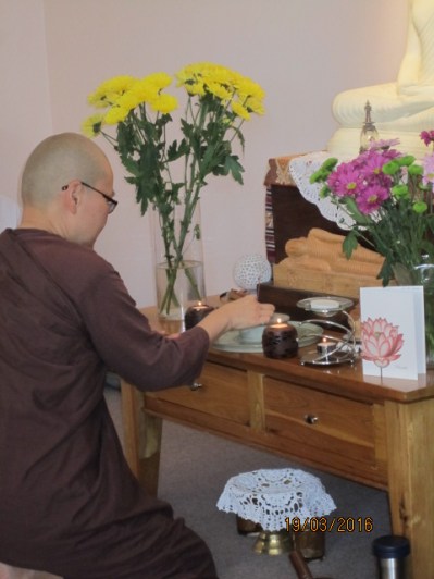 Offering of incense and candles at the beginning of the Meditation Day on 19th March 2016 at Patacara Bhikkhuni Hermitage. Photo by Ming.